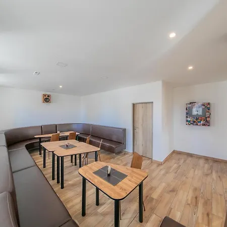 Na Rybnicku Hotell Bohutín